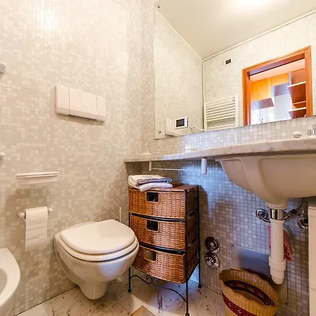 Appartement Altido Stylish Seaview In