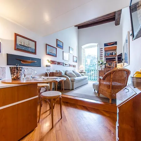Altido Stylish Seaview In *