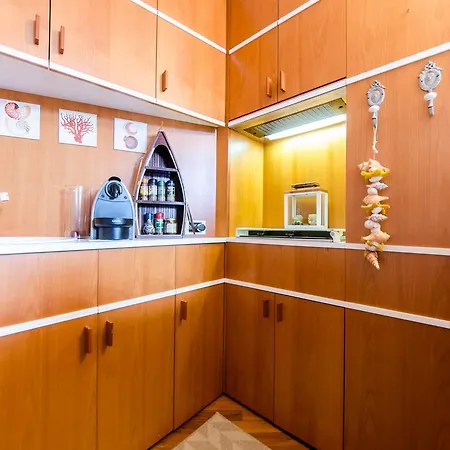 Altido Stylish Seaview In Apartment Portofino